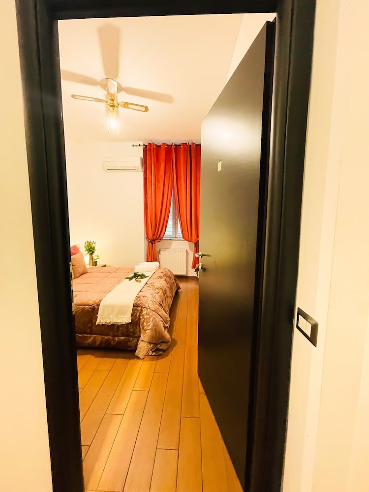 Colosseum Luxury Guesthouse Classic Room 10