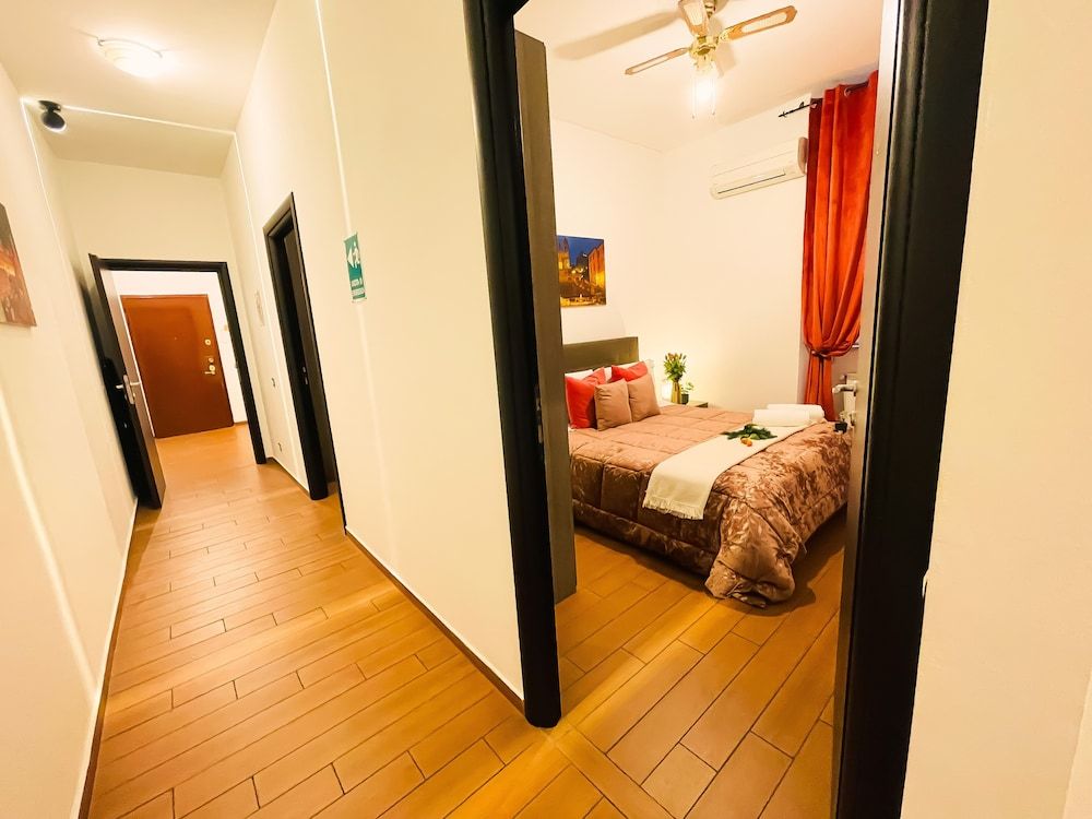 Colosseum Luxury Guesthouse Classic Room 8