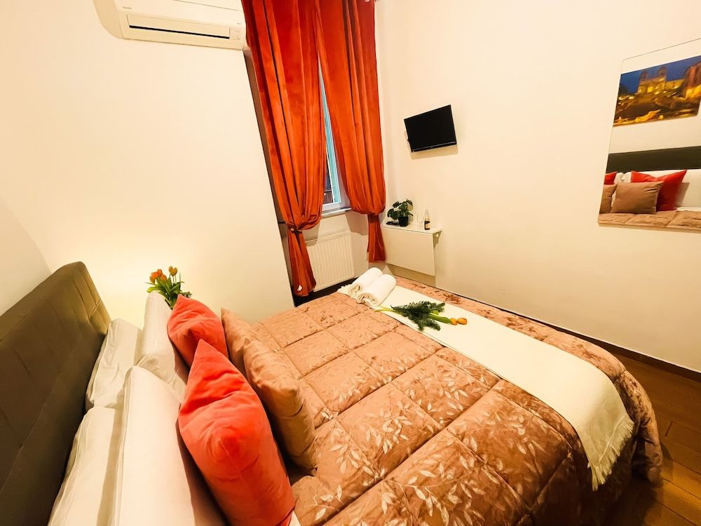 Colosseum Luxury Guesthouse Classic Room 4