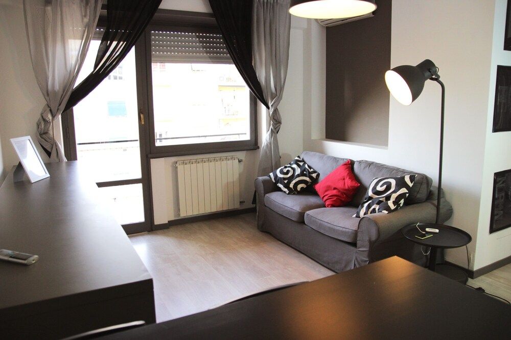 Iron Bridge Accomodation Family Apartment, Kitchen 14