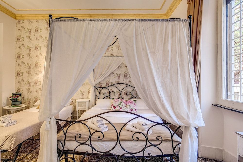 Bbdelux - Colosseo12 Classic Triple Room 9