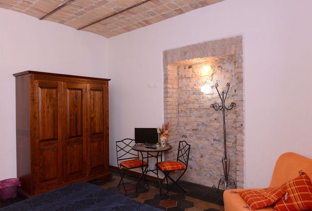 All'Ombra del Cupolone Double Room 6