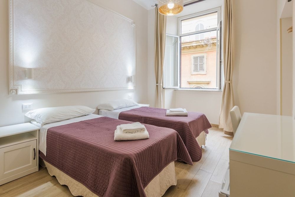 undefined Walker Rooms 8