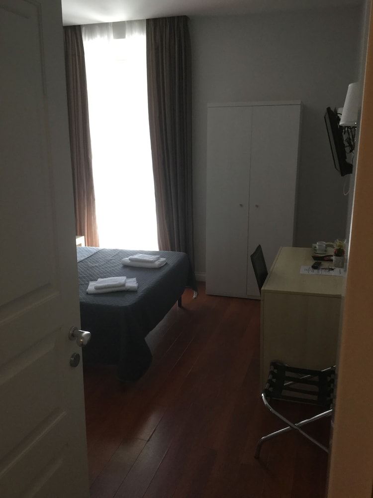 undefined Elle Cavour Guest House 8