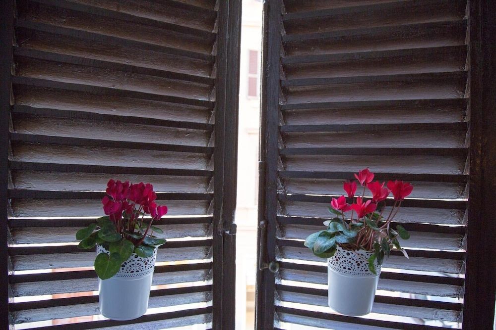 undefined Fruit Rooms