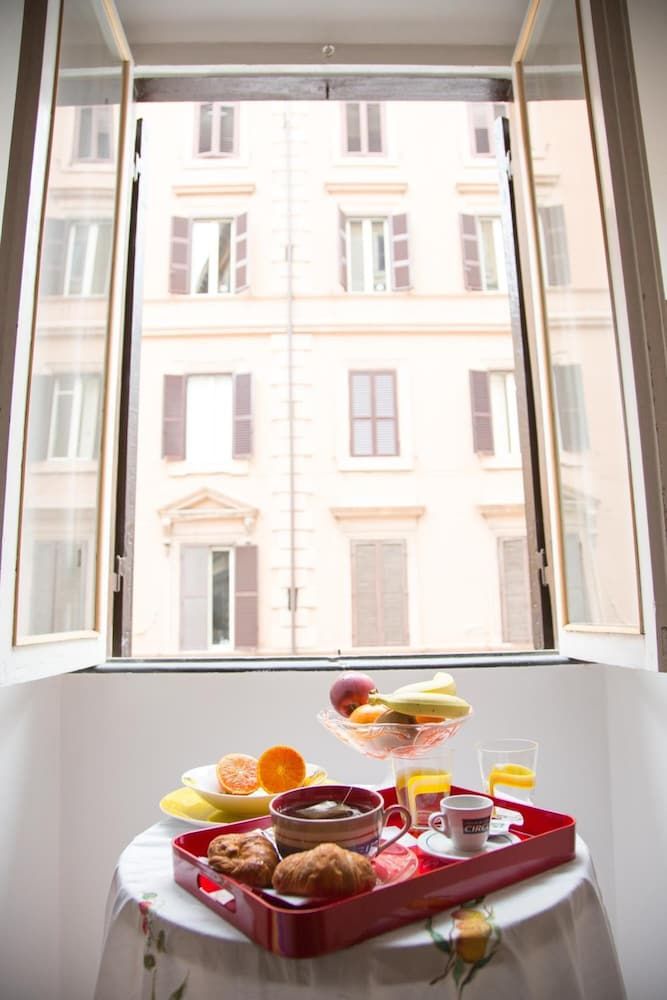 undefined Fruit Rooms 4