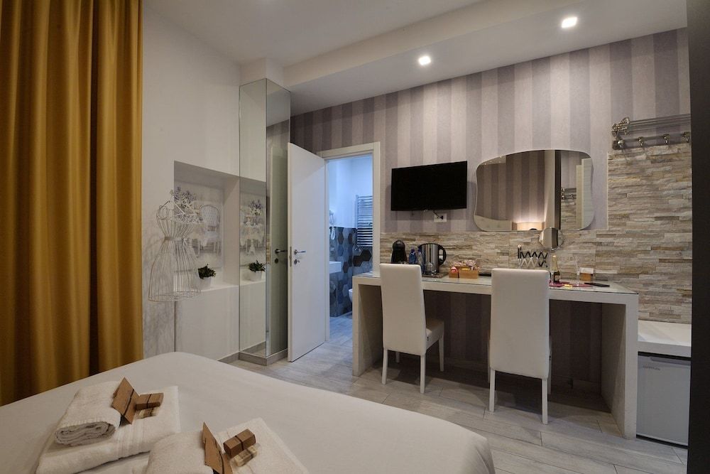 Relais Vatican Secret Superior Double or Twin Room 14