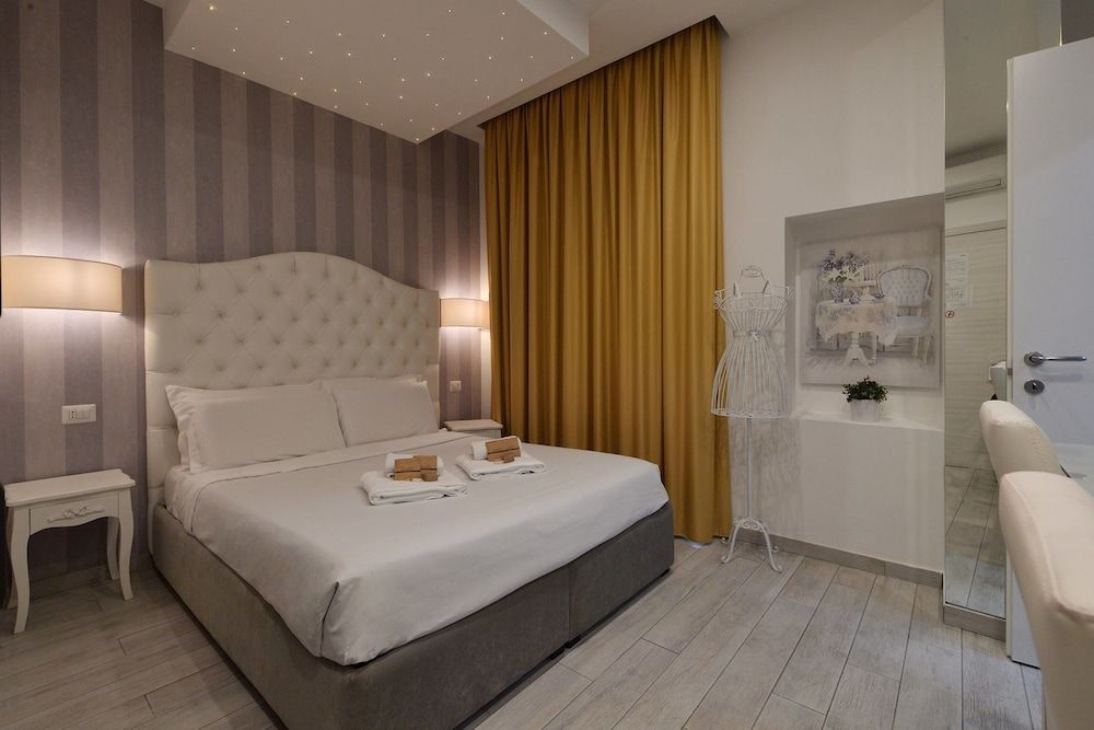 undefined Relais Vatican Secret 7