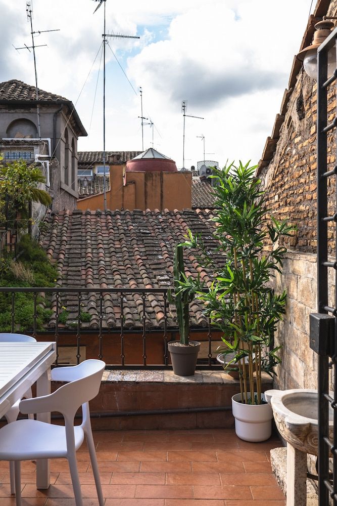 undefined Navona Deluxe Terrace 2