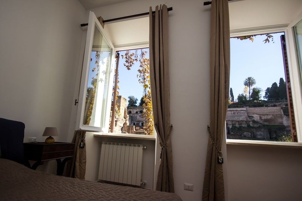 undefined Fori Romani B&B 10