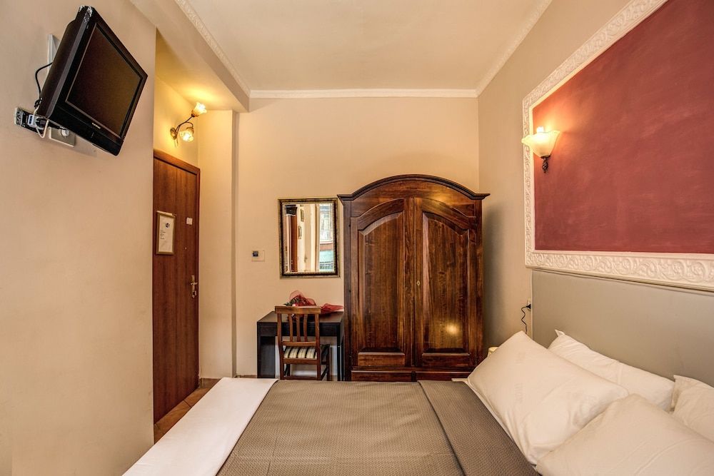 Beautiful Home Classic Double or Twin Room, Non Smoking 3