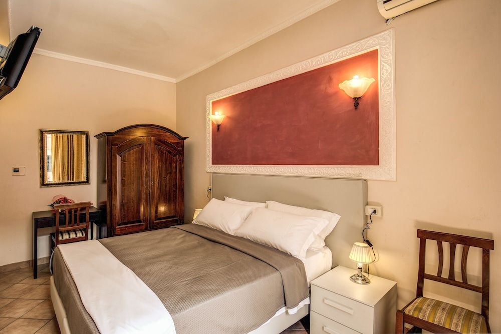 Beautiful Home Classic Double or Twin Room, Non Smoking 5