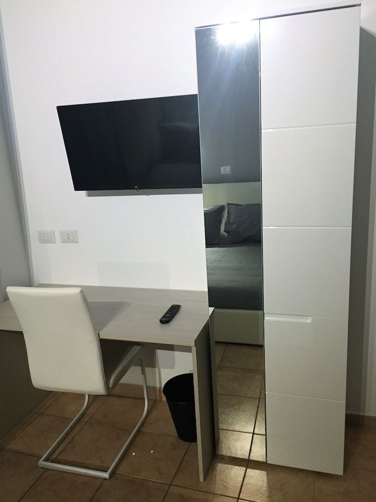 undefined Bakirooms