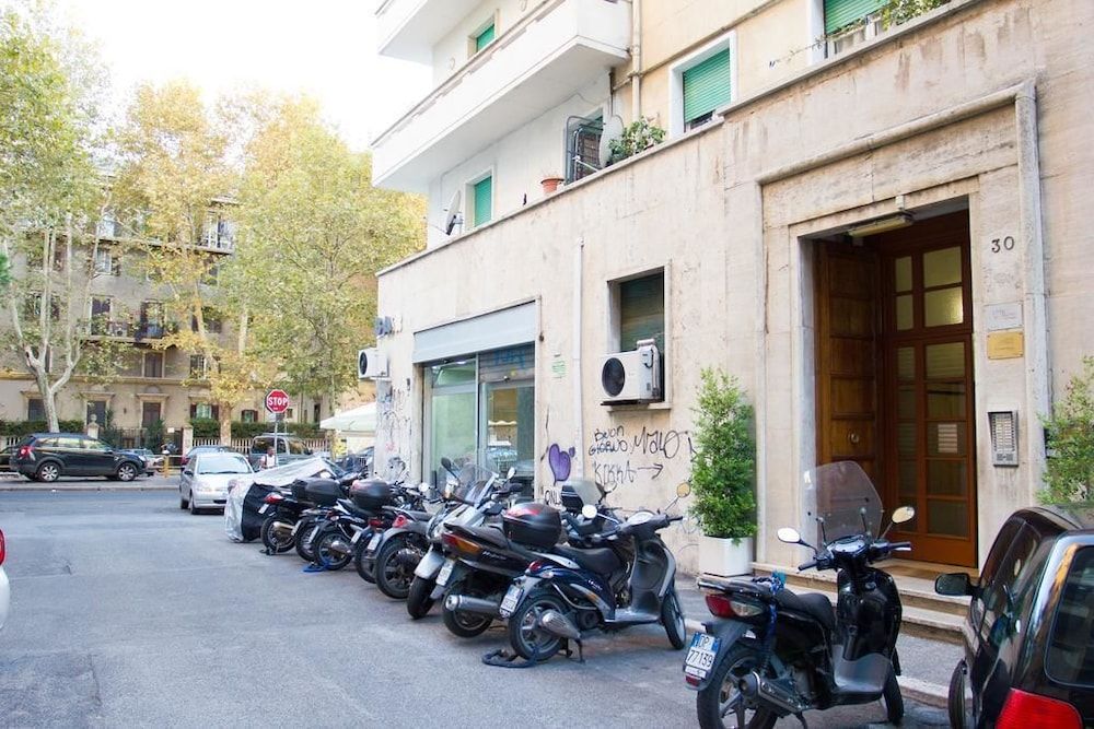 undefined Windows on Rome 3