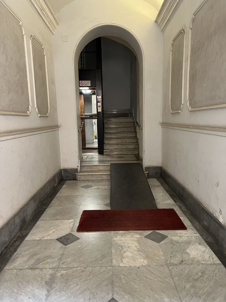 undefined Residenza Giulia al Colosseo 9
