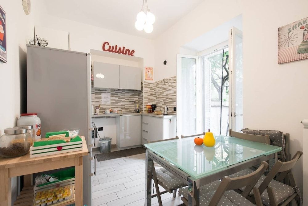 undefined Alloggio Turistico Colosseo 3