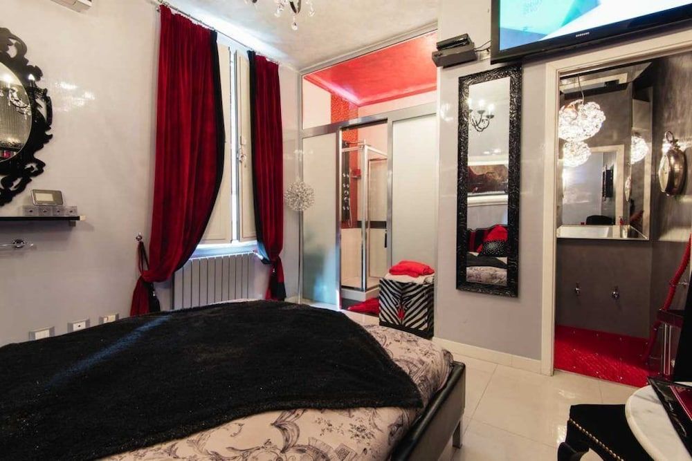 Suite Sweet Rome Luxury Room 9