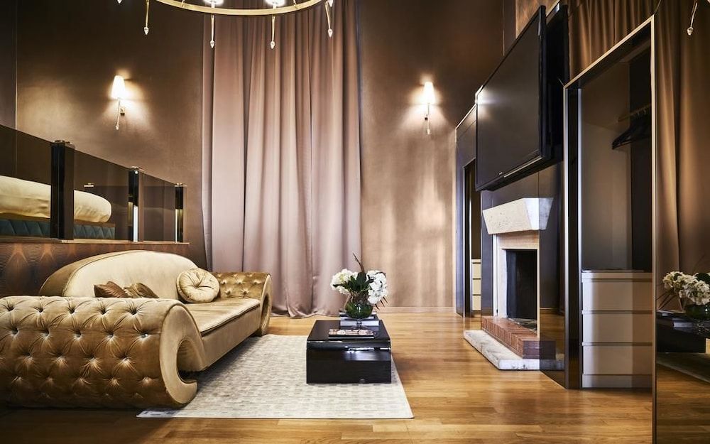 Penthouse Suite Rome Junior Suite, City View 11