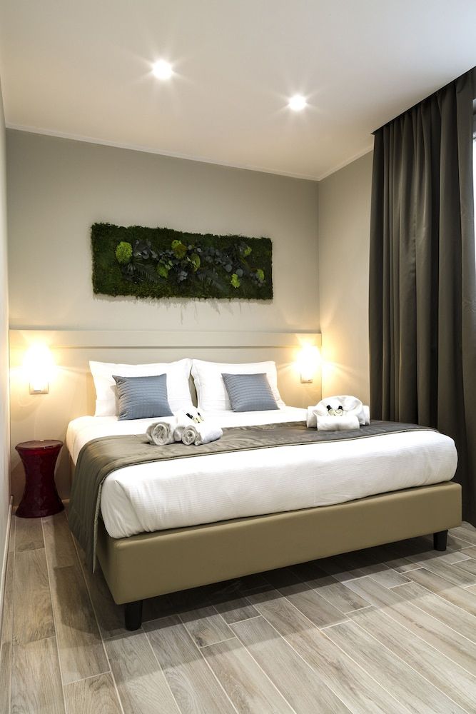 Borghetto Guest House Superior Room, 1 King Bed, Non Smoking 4