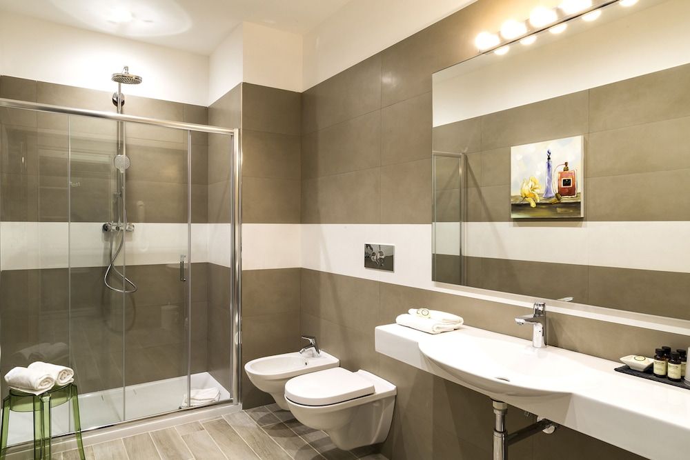 Borghetto Guest House Superior Room, 1 King Bed, Non Smoking 7