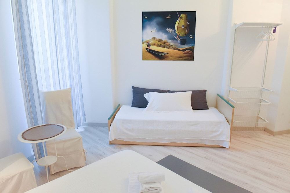 Rome Home Trastevere 246 Double Room, Private Bathroom 2