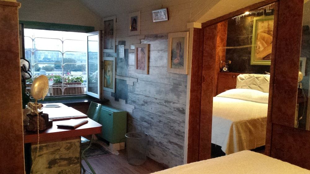 undefined Garbatella Accommodations & Meeting Rooms 7