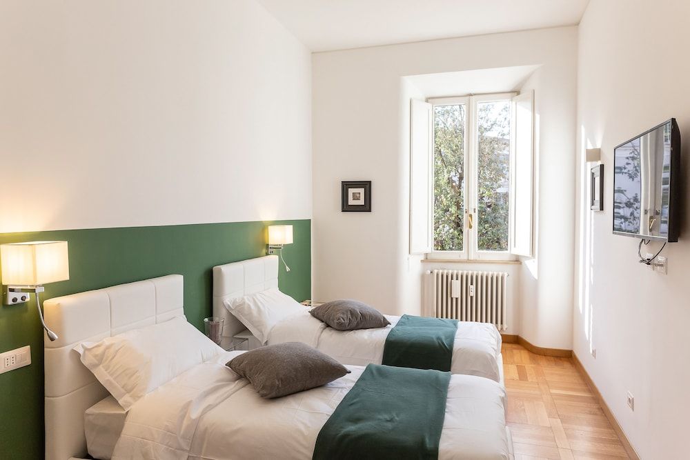 undefined Lombardia40 Luxury Suites 4