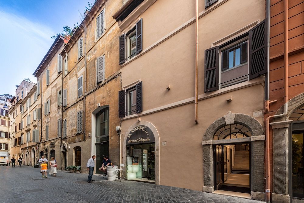 undefined Laurina 33 5