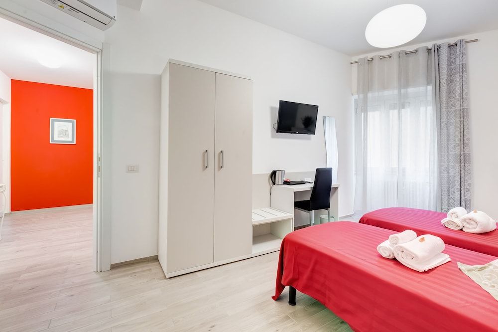 undefined I Cantoni di Roma Guest House 5