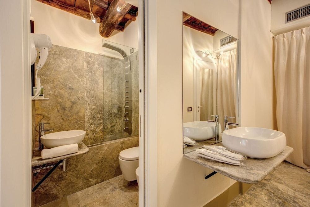 Residenza Argileto Standard Double Room 14