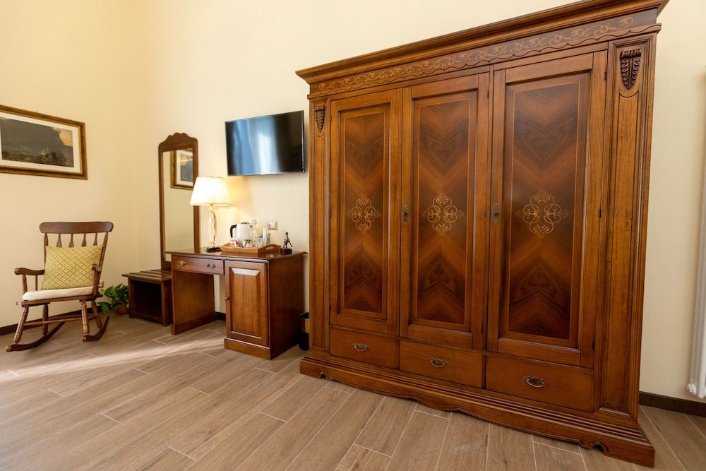 Kings Home In Rome Classic Single Room 12