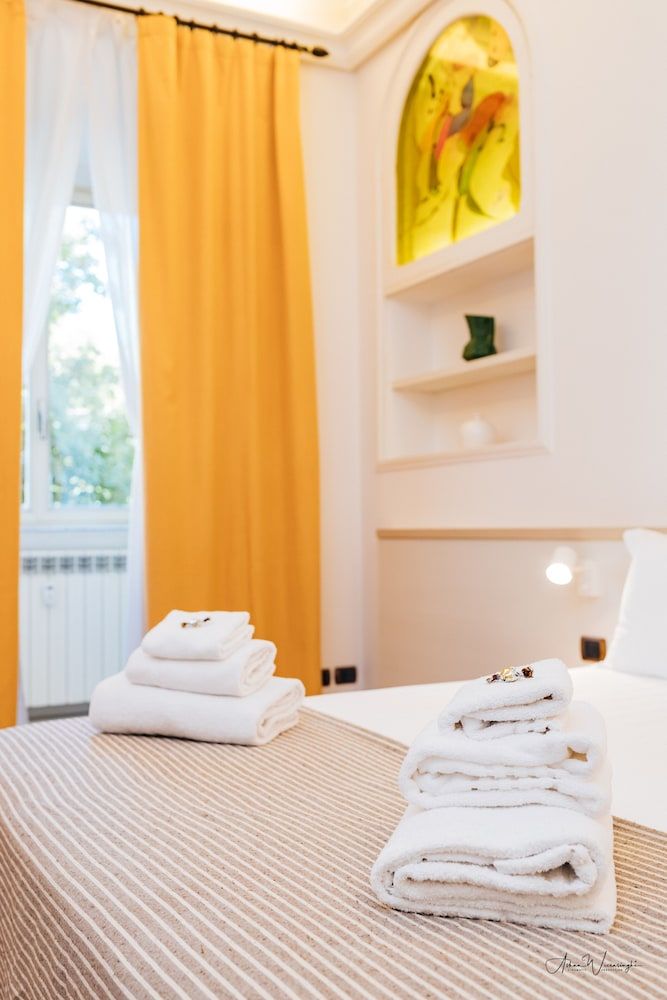 undefined Magik Rooms 9