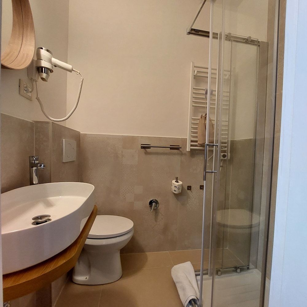 Residenza Maritti Decò Style Double or Twin Room With Extra Bed (Decò) 2