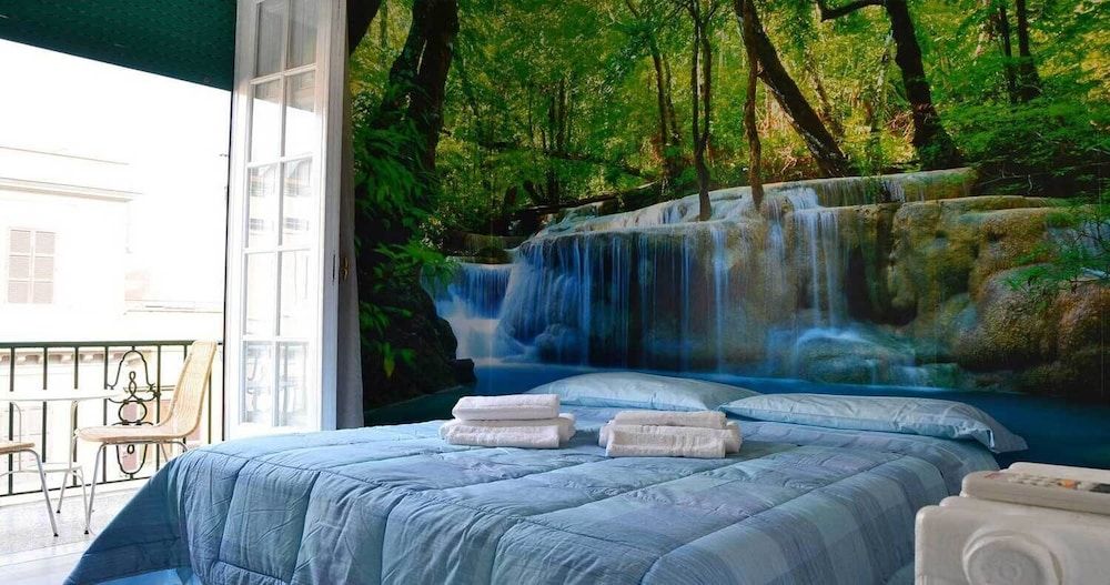 undefined AmoRoma Vatican