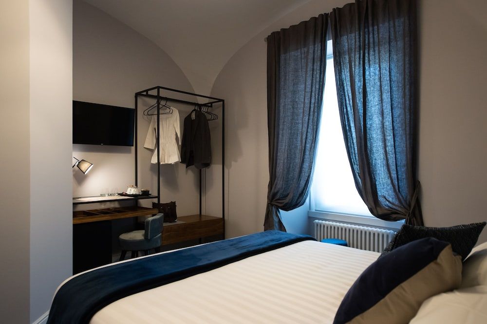 Lungotevere Ripa Deluxe Double Room 5