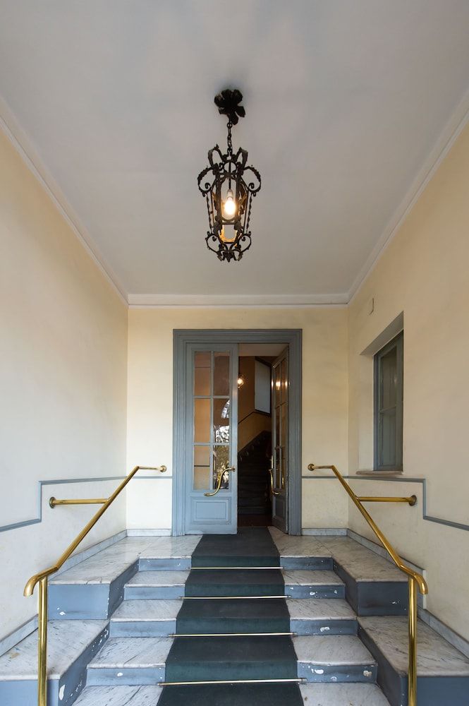 undefined Lungotevere Ripa 8