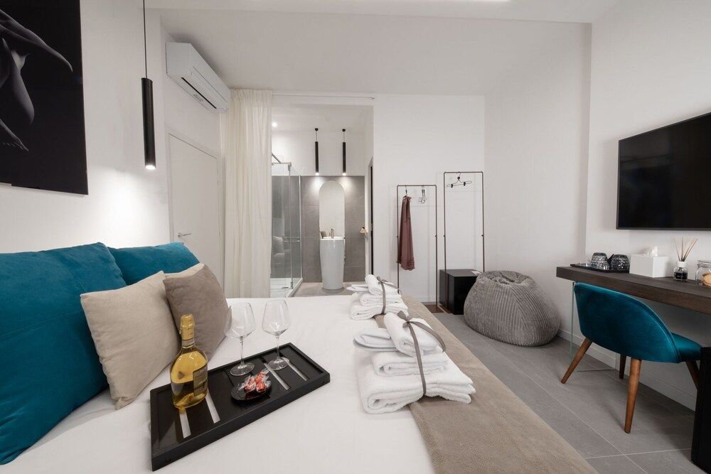 Argentina Suites Standard Room (5) 6