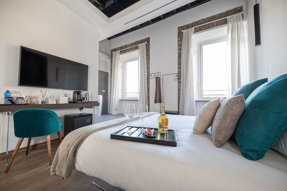 Argentina Suites Deluxe Room, City View (1) 6