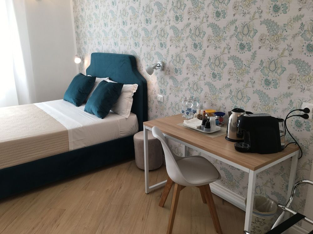 undefined Affreschi a San Pietro 2