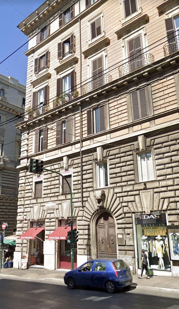 undefined Eden Luxury Suites 2