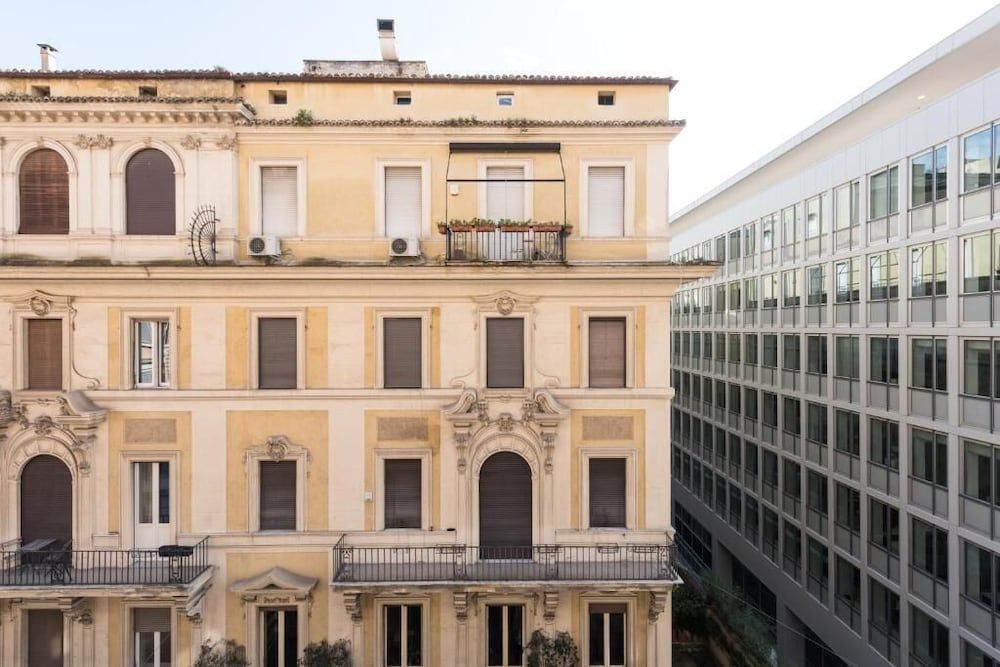 undefined Circle In The Square 3