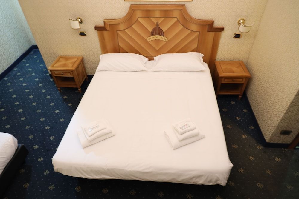 undefined Luxury Floor 2