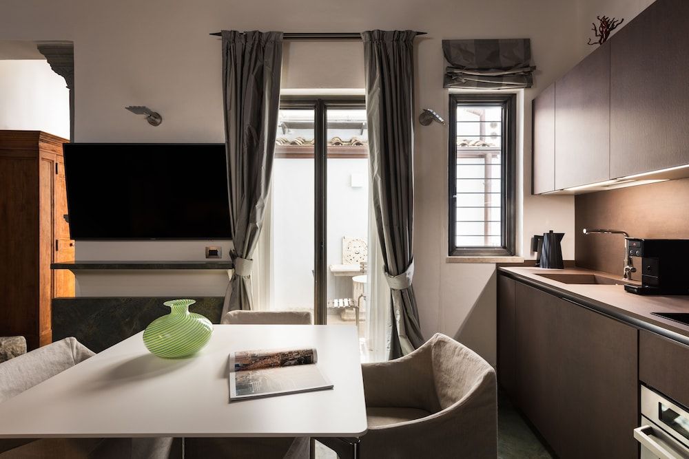Palazzo delle Pietre Luxury Apartments Comfort Apartment 4