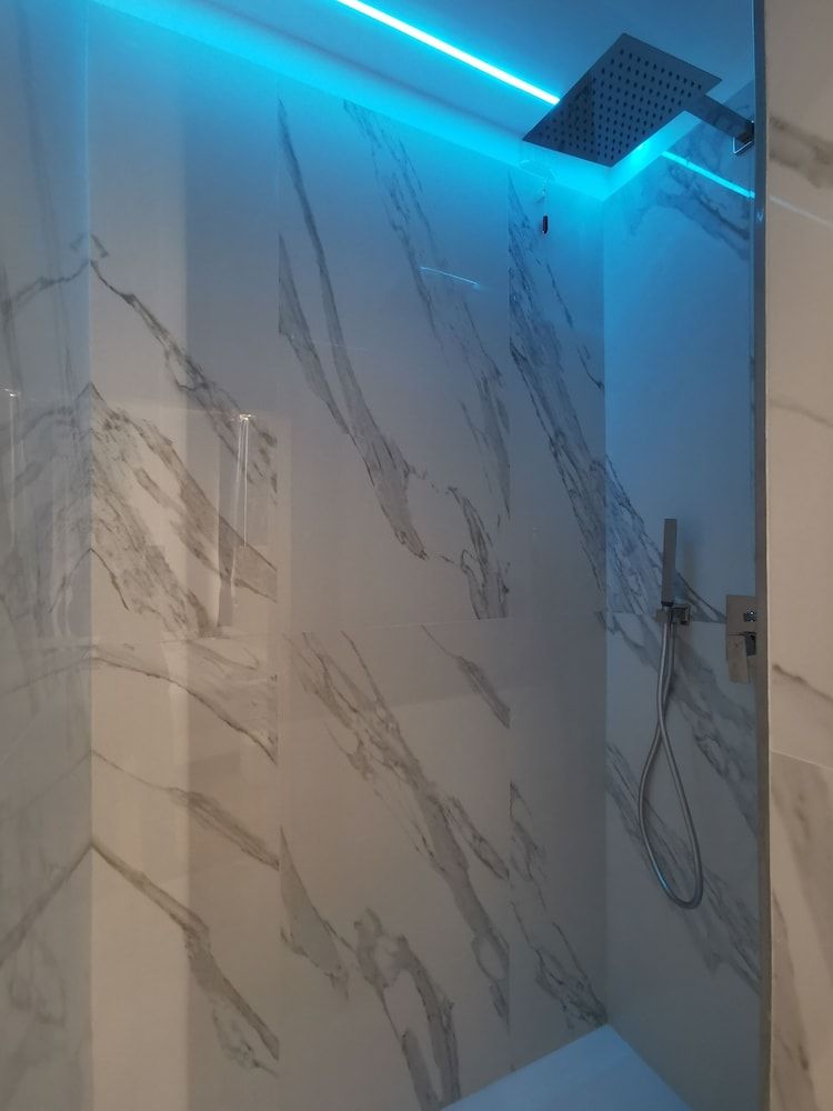 undefined Navona Relais 5