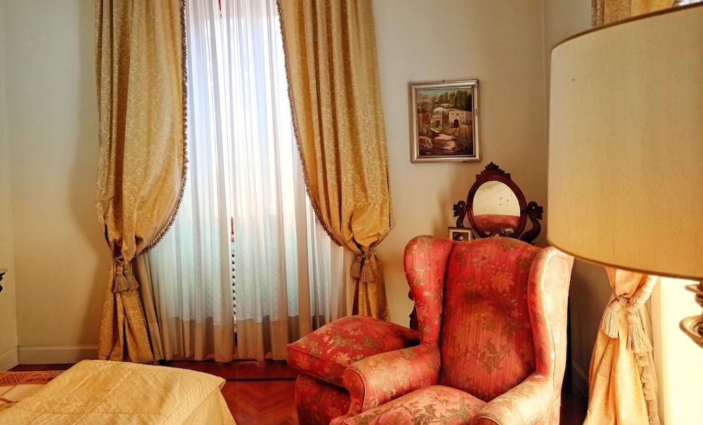 undefined Roman Holidays Boutique 3