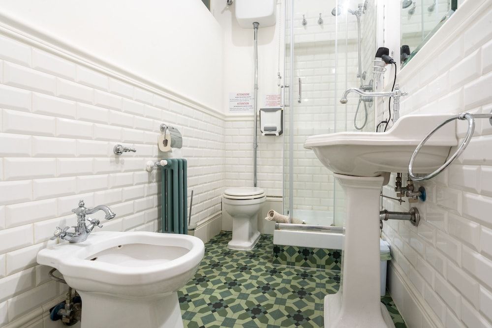 Capital Rooms Standard Double Room, 1 Queen Bed 8