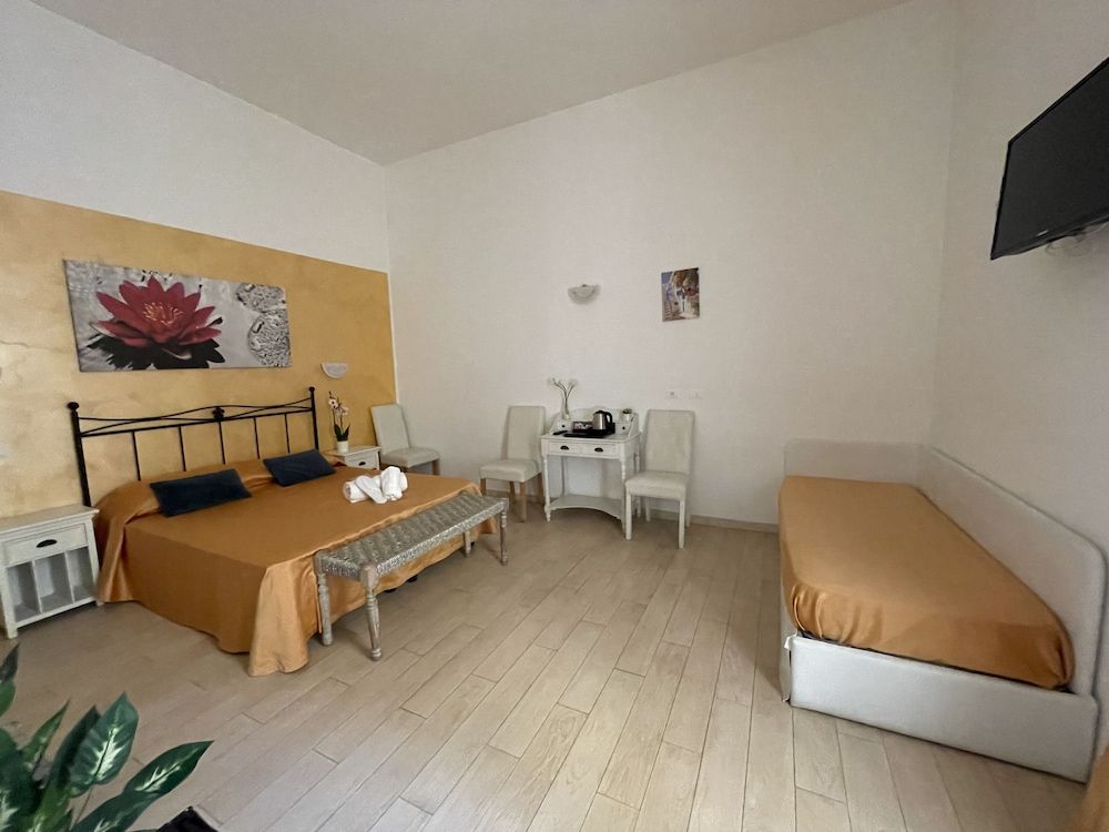 undefined AD Cavour Luxury Rooms 3