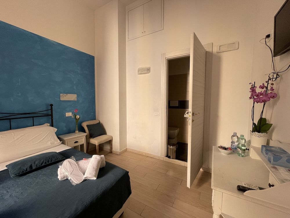 AD Cavour Luxury Rooms Comfort Room 6