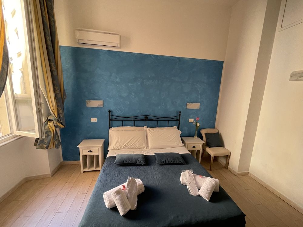 AD Cavour Luxury Rooms Comfort Room 2