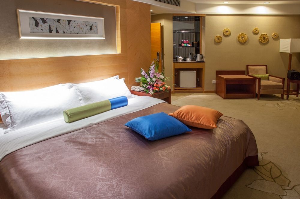 Century Luxury Single Room